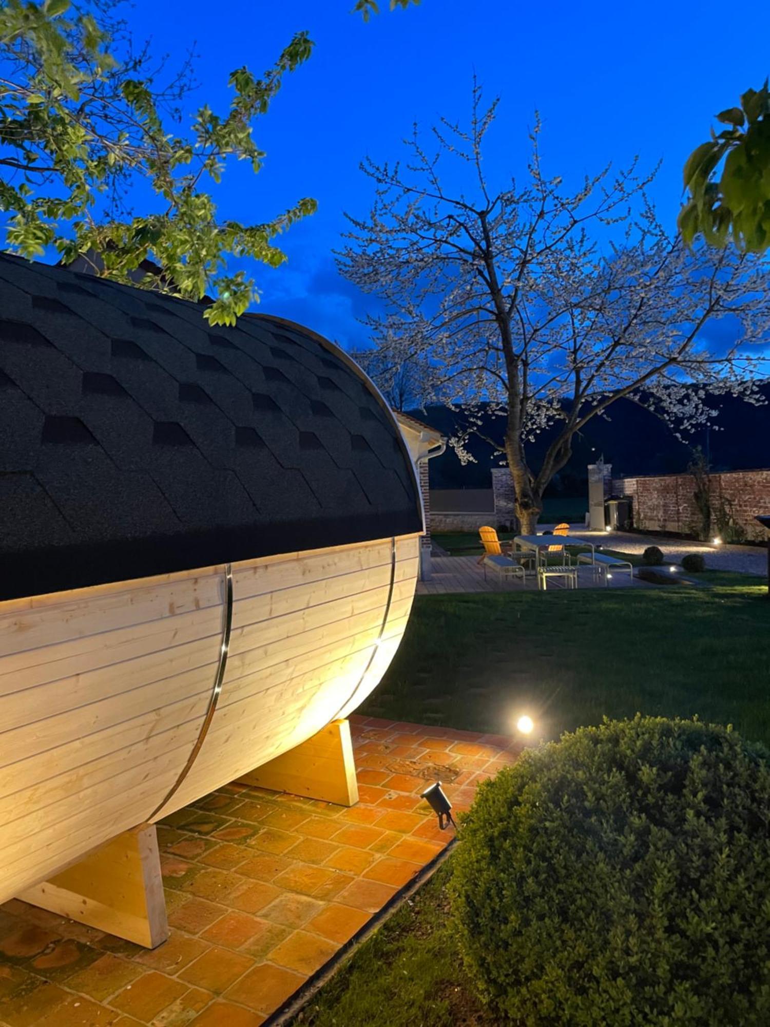 La Petite Maison De Giverny - Gite De Charme 5 Etoiles Au Coeur Du Village - 3 Chambres Exterior foto